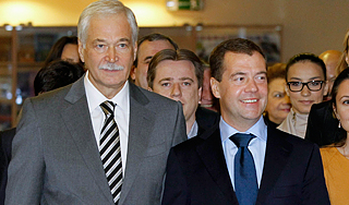 Медведев стал кандидатом в депутаты Медведев стал кандидатом в депутаты