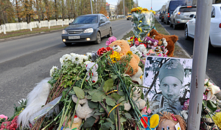 Медики усыпляют виновницу страшного ДТП Медики усыпляют виновницу страшного ДТП