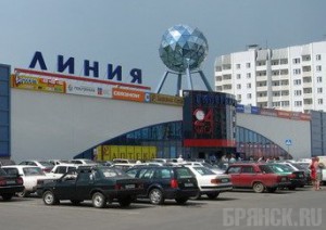 Возле гипермаркета «Линия-1» мужчина устроил стрельбу