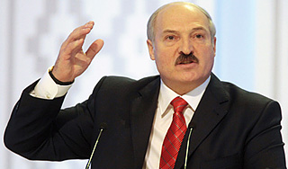 Лукашенко пообещал обрушить доллар Лукашенко пообещал обрушить доллар