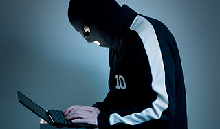 Киберпреступники украли триллион долларов Киберпреступники украли триллион долларов