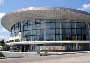 Коммунальщики подали в суд на Брянский цирк