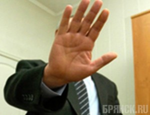 Осужденный за мошенничество глава службы занятости остался на посту