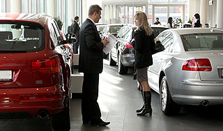 Каждый четвертый россиянин купил машину Каждый четвертый россиянин купил машину