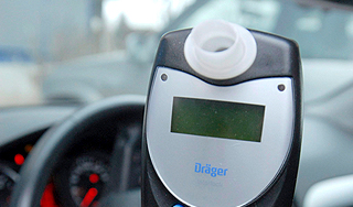 Алколазер будет срабатывать на запах духов Алколазер будет срабатывать на запах духов