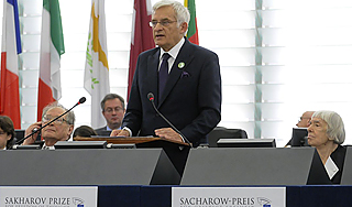 Премия Сахарова вручена за "арабскую весну" Премия Сахарова вручена за "арабскую весну"