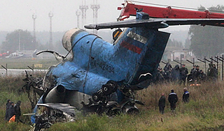 Як-42 погубила серия роковых ошибок Як-42 погубила серия роковых ошибок