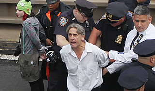 Россия обвинила США в двойных стандартах Россия обвинила США в двойных стандартах