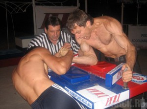 Брянские армрестлеры стали призерами Всероссийского турнира