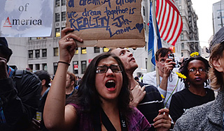 Захватчиков WallStreet протаранила машина Захватчиков WallStreet протаранила машина