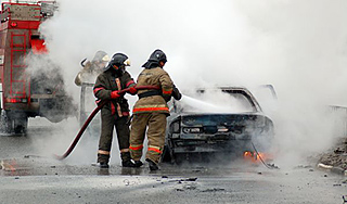 Поджигатели снова атаковали авто в Москве Поджигатели снова атаковали авто в Москве