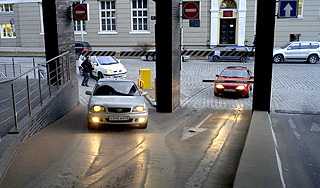 Первые этажи в Москве станут парковками Первые этажи в Москве станут парковками