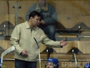 Главный тренер хоккейного клуба «Брянск» подал в отставку