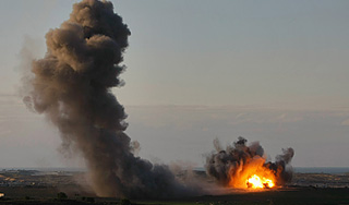 На иранской военной базе прогремели взрывы На иранской военной базе прогремели взрывы