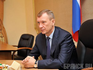 Политическую выживаемость «троечника» Денина оценили на двойку Николай Денин