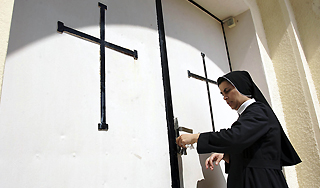 Монашка спустила миллион долларов в казино Монашка спустила миллион долларов в казино