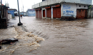 Наводнение отменило полеты в Архангельске Наводнение отменило полеты в Архангельске