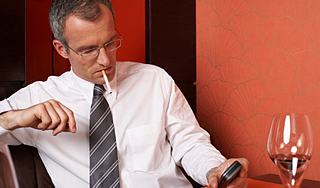 В московских ресторанах запретили курить В московских ресторанах запретили курить