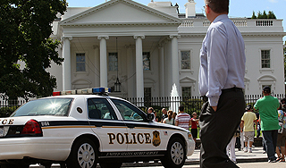 В США поймали стрелявшего по Белому дому В США поймали стрелявшего по Белому дому