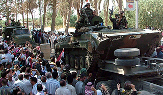 Париж хочет устроить в Сирии вторую Ливию Париж хочет устроить в Сирии вторую Ливию