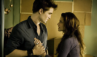 Вампиры заработали за три дня $283,5 млн Вампиры заработали за три дня $283,5 млн