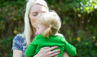 Суд запретил увольнять матерей-одиночек Суд запретил увольнять матерей-одиночек