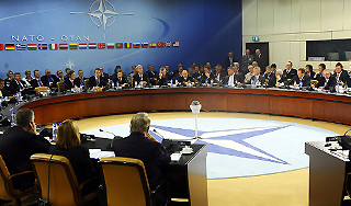 НАТО ответило на заявление Медведева НАТО ответило на заявление Медведева