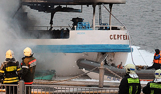 "Сергей Абрамов" снова вспыхнул "Сергей Абрамов" снова вспыхнул