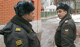 Семью хотят судить за убийство грабителя Семью хотят судить за убийство грабителя