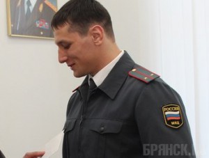 Брянскому самбисту Артему Осипенко подарили ключи от квартиры Артем Осипенко