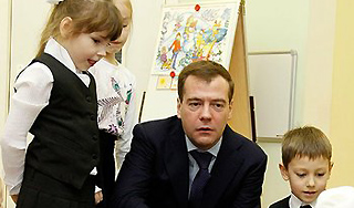 Очередь в детские сады исчезнет за три года Очередь в детские сады исчезнет за три года