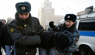 Посетитель кафе в Москве убит в перестрелке Посетитель кафе в Москве убит в перестрелке