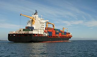 Названы имена пропавших российских моряков Названы имена пропавших российских моряков