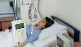 В Москве женщина впала в кому на тренинге В Москве женщина впала в кому на тренинге