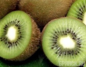 Подозрительные партии киви и винограда вернули поставщикам