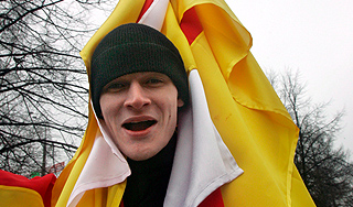 Люди вышли на улицы Цхинвала Люди вышли на улицы Цхинвала