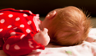 Двухлетний мальчик умер от истощения Двухлетний мальчик умер от истощения