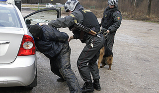 Рейдеры покусились на госсобственность Рейдеры покусились на госсобственность