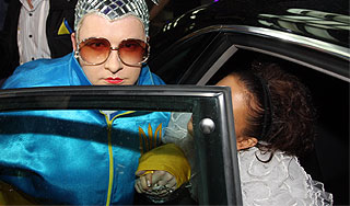 Саркози предложил пересмотреть Шенген Саркози предложил пересмотреть Шенген