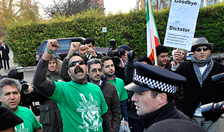 В Лондоне разогнали митинг исламистов В Лондоне разогнали митинг исламистов