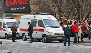 Фура переехала жертв ДТП на трассе Фура переехала жертв ДТП на трассе