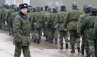 Москвичей напугали военные на улицах Москвичей напугали военные на улицах