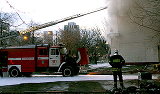 В пятиэтажке на Урале прогремел взрыв В пятиэтажке на Урале прогремел взрыв