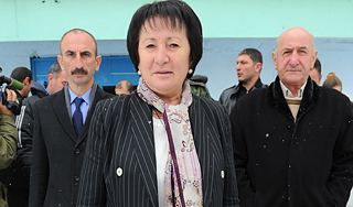 Джиоева распустила своих сторонников Джиоева распустила своих сторонников