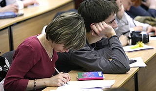 Фурсенко назвал плату за учебу страшилкой Фурсенко назвал плату за учебу страшилкой