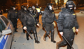 Омоновцев будут судить за массовое избиение Омоновцев будут судить за массовое избиение