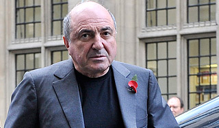 Березовский заявил о возвращении в Россию Березовский заявил о возвращении в Россию