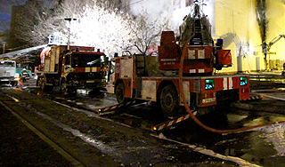 Крупный пожар произошел в центре Саратова Крупный пожар произошел в центре Саратова