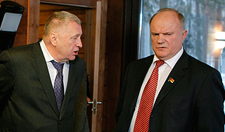 КПРФ и ЛДПР заявили об "оранжевой" угрозе КПРФ и ЛДПР заявили об "оранжевой" угрозе