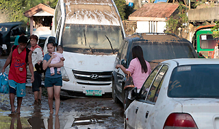 Филиппины ввели чрезвычайное положение Филиппины ввели чрезвычайное положение